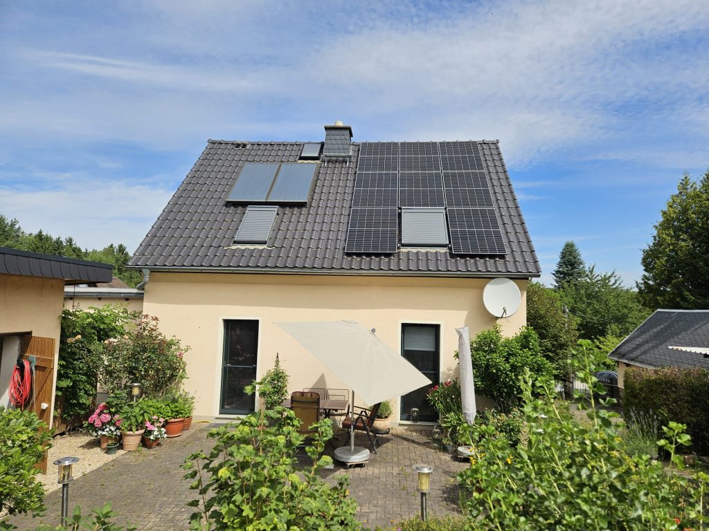 Einfamilienhaus mit PV